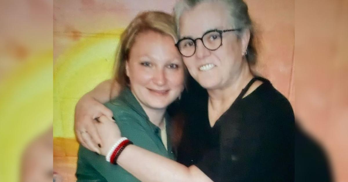 Rosie O'Donnell Shares Texts With Daughter Chelsea as They Reconnect During Prison Stay