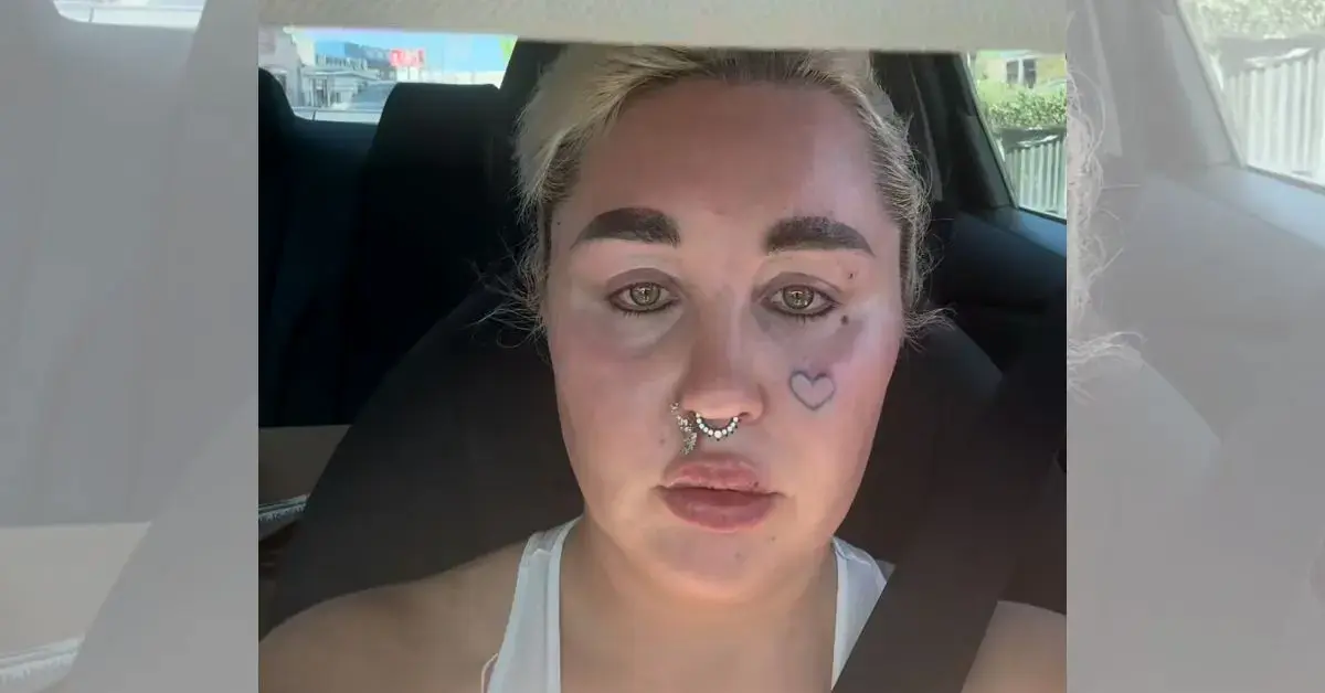 Image of Amanda Bynes has been open about her weight-loss journey before debuting fresh new look.