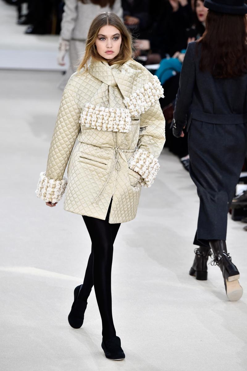 Chanel : Runway &#8211; Paris Fashion Week Womenswear Fall/Winter 2016/2017