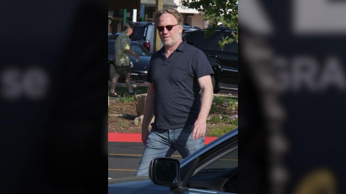 image of Timothy Busfield 