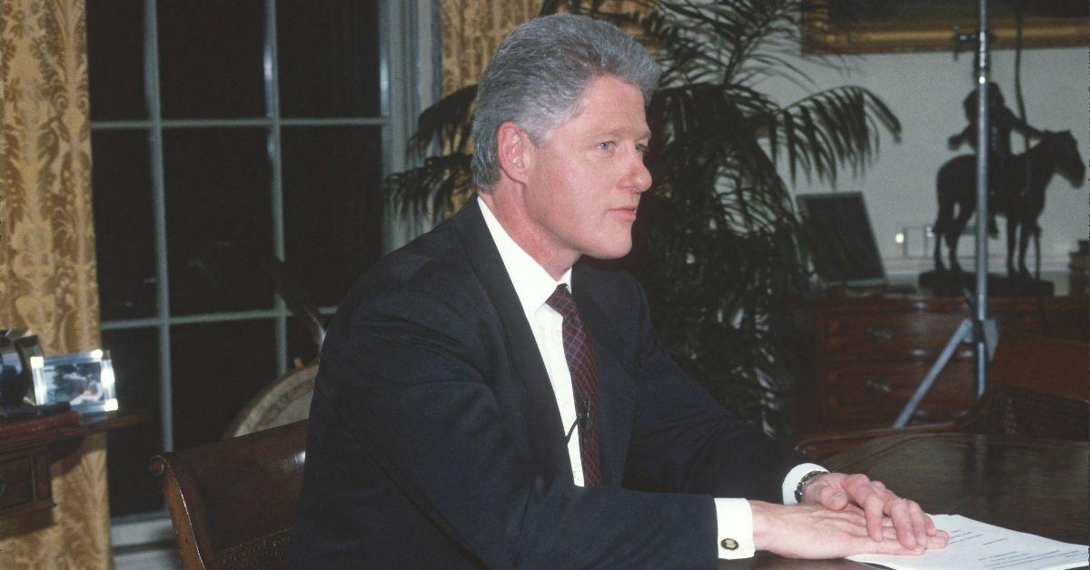 photo of Bill Clinton's lung collapsed as a result of his quadruple bypass