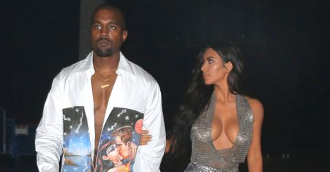 Kim kardashian kanye west fighting over couch 07