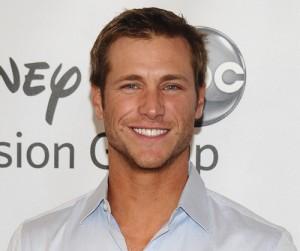 2011__08__Jake Pavelka Aug11newsbt 300×300.jpg