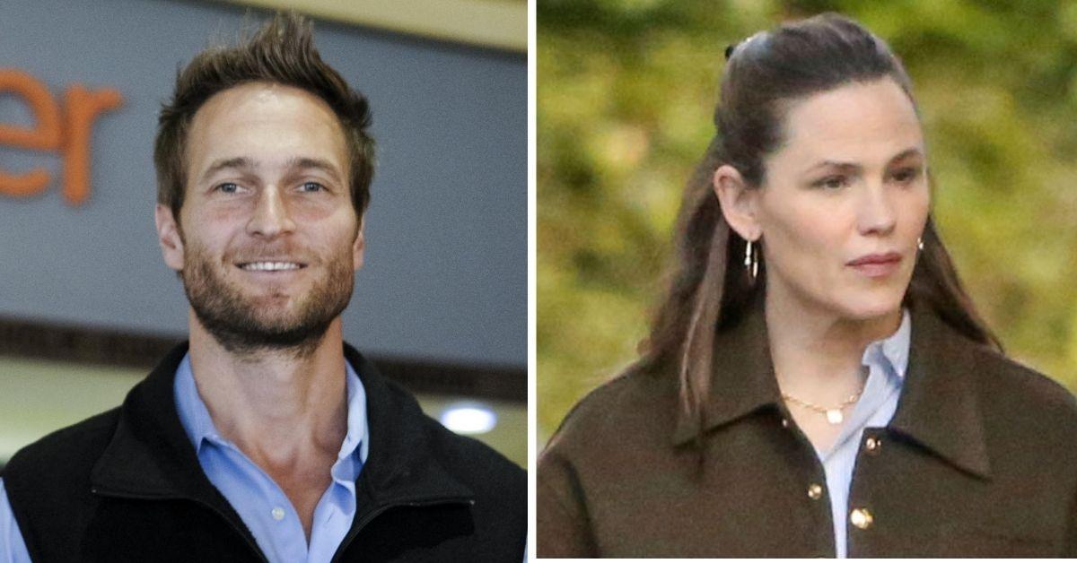 Jennifer Garner & Boyfriend John Miller Pack On The PDA In Los Angeles(00)