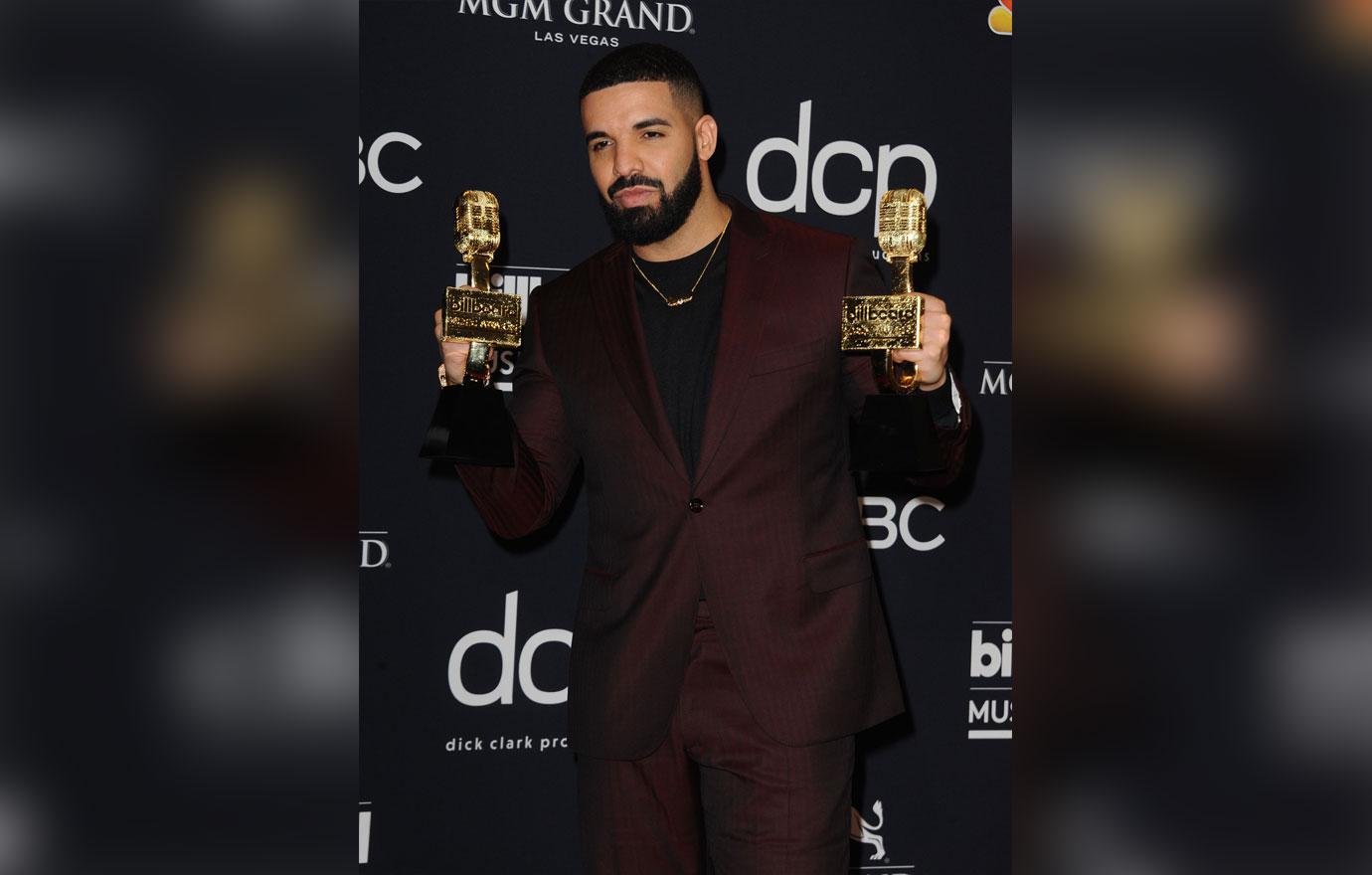 //drake celebrates son birthday