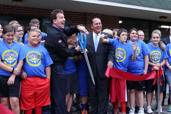 Ribbon Cutting  Jake and Gov. Tomblin