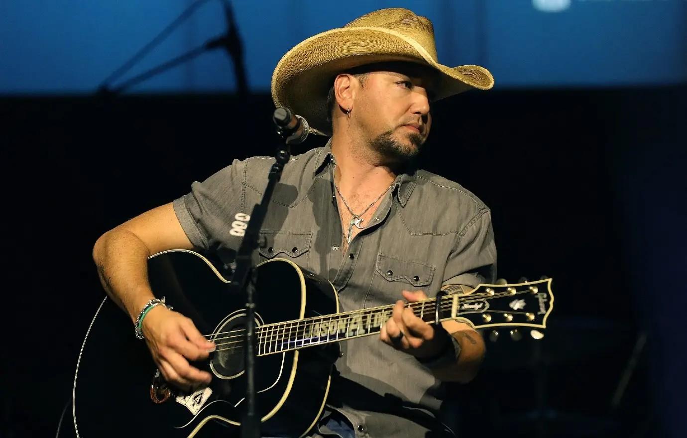 jason aldean claims music video not racist people all color in it