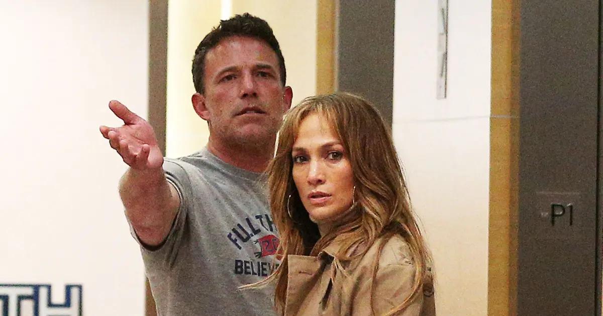 Photo of Jennifer Lopez and Ben Affleck.