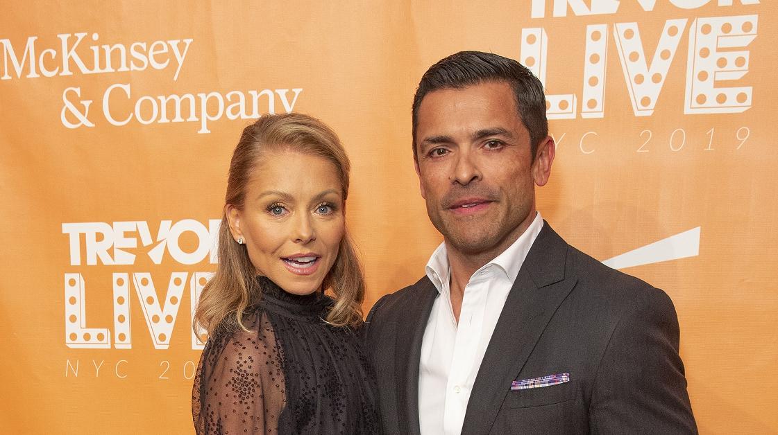 Kelly Ripa-Mark Consuelos are Latest Superstar Soccer Homeowners