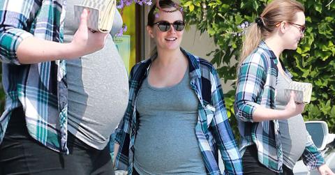 Leighton meester first look pregnant photos 02 0