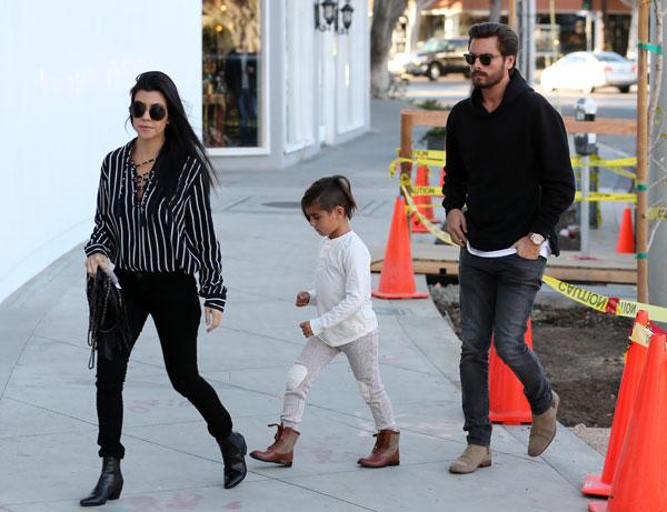 Kourtney kardashian rules scott disick 08