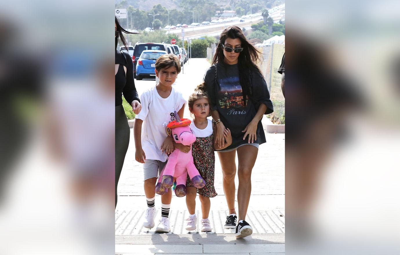 Kourtney Kardashian takes her kids to the 2017 Chili Cook Off Festival