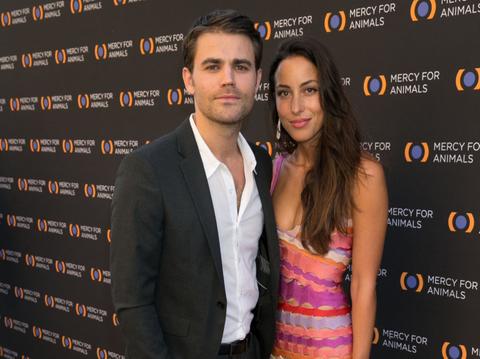 brad pitt girlfriend ines de ramon planning joint birthday holiday party