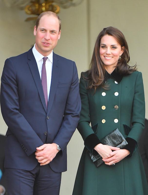 Prince William and Kate Middleton meet with President Francois Holland