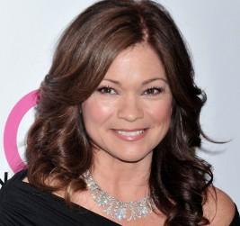 2010__07__valerie_bertinelli 267×300.jpg