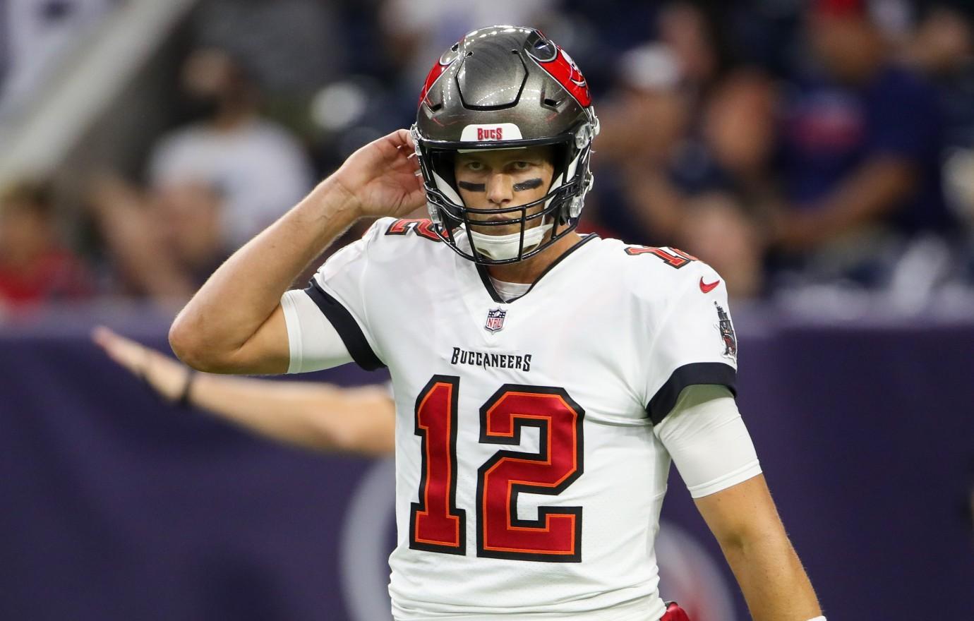 Buccaneers vs Saints: Tom Brady throws tablet to ground, involved in  scuffle in nervy Tampa Bay win