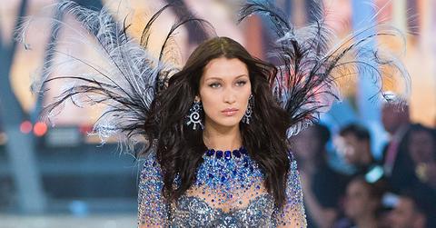 2016 Victoria’s Secret Fashion Show in Paris – Show