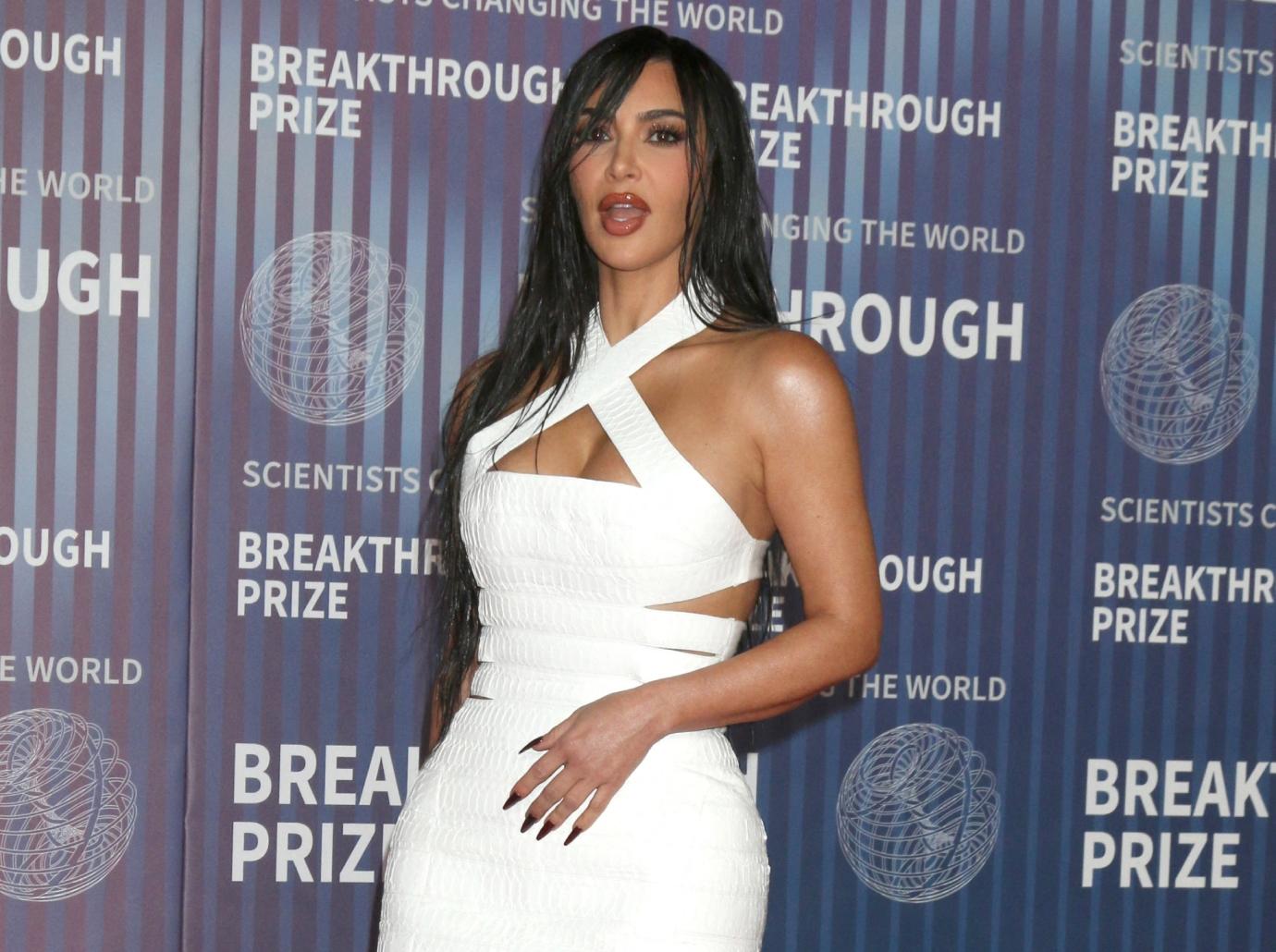 Andrew Schulz: Kim Kardashian Acted Like A 'Robot' At Tom Brady Roast