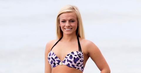 EXCLUSIVE: **PREMIUM RATES APPLY** Teen Mom star Mackenzie McKee shows off her new breast implants
