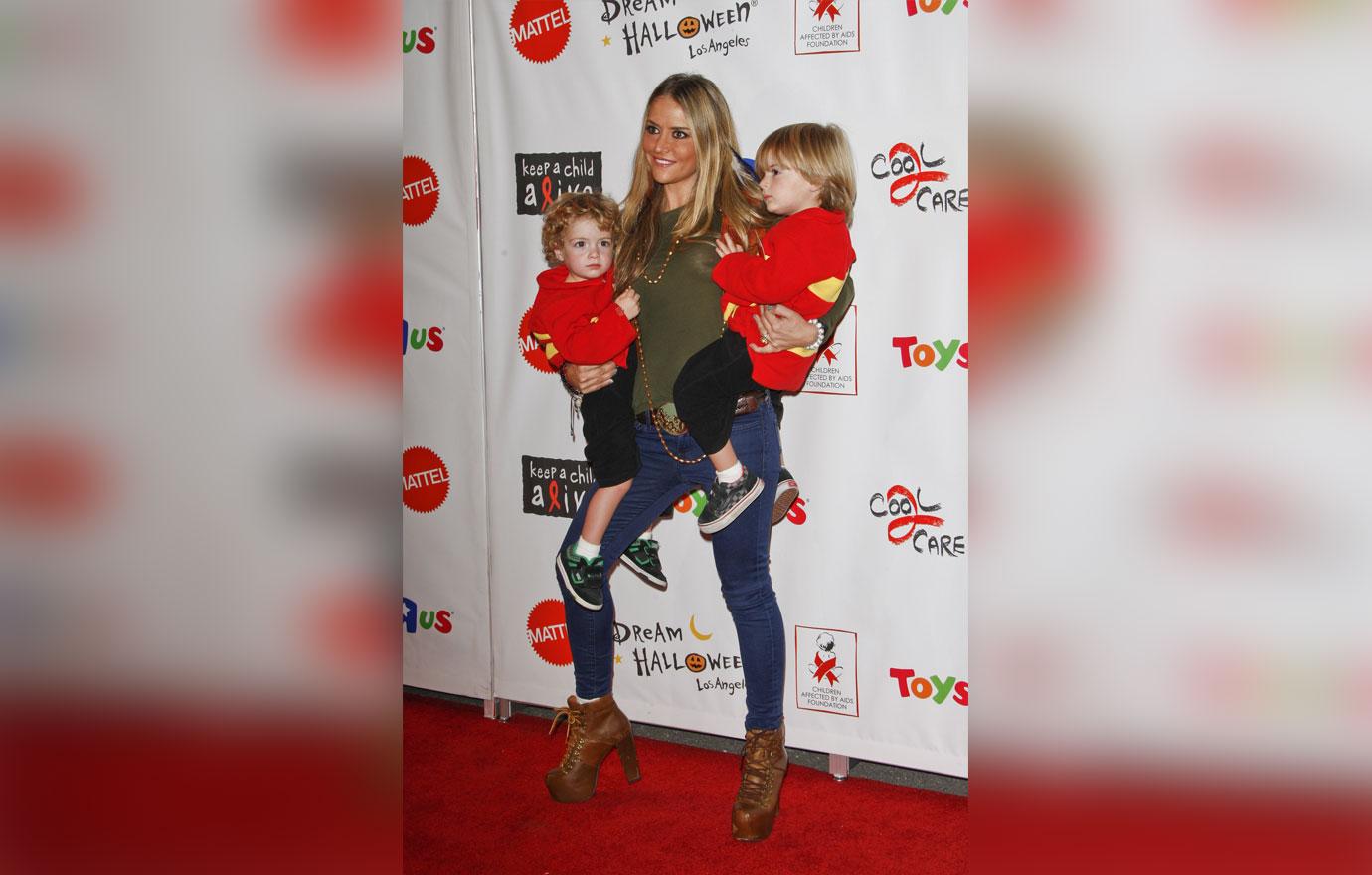 brooke mueller twin sons