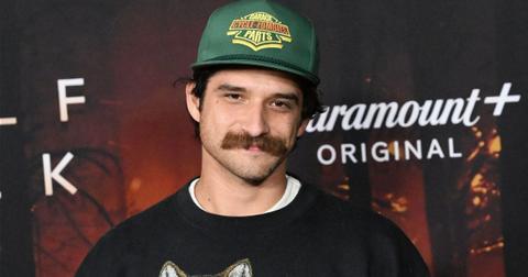 Kelly Clarkson Admits She 'Loves Being Naked' In Candid Confession