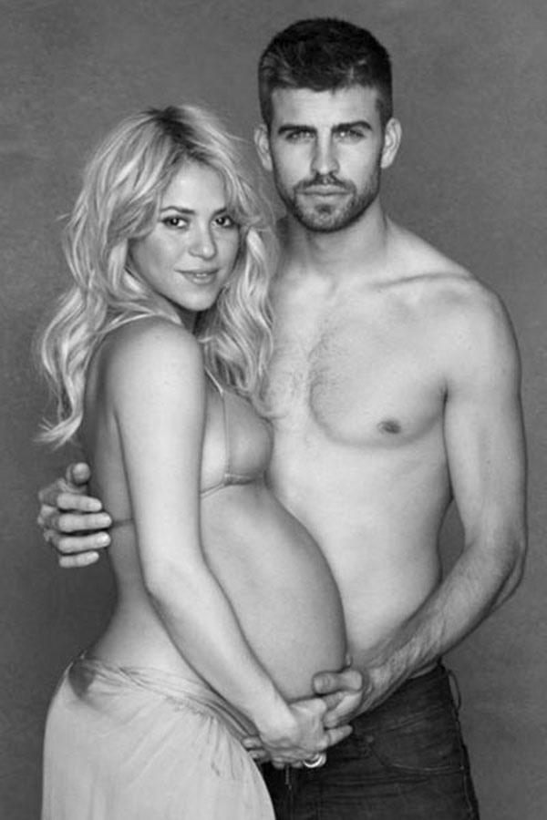 Shakira scandalous baby bump