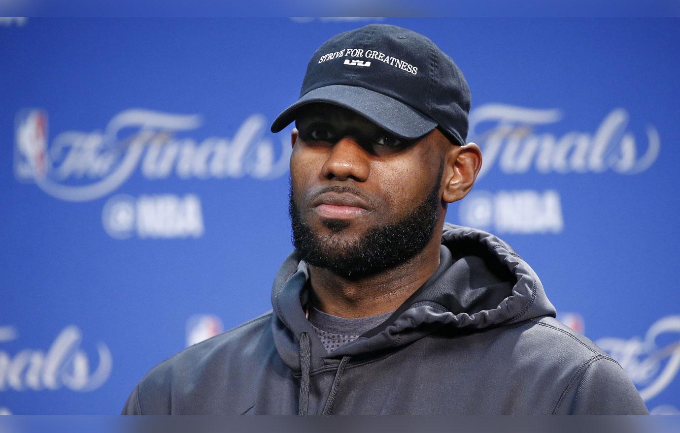 LeBron James Breaks Down After Learning Of Kobe Bryant’s Death