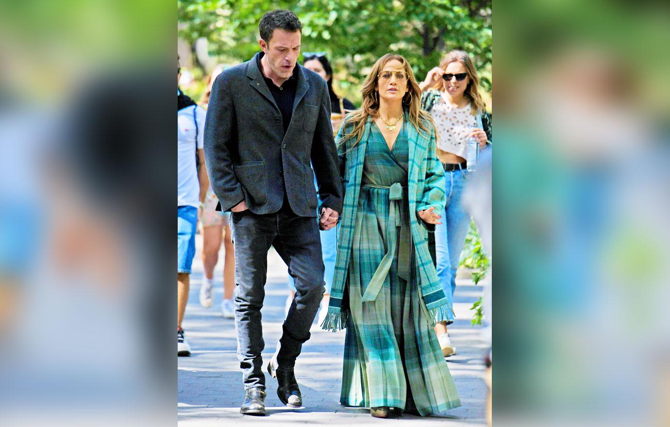 ben affleck jennifer lopez pda madison square park