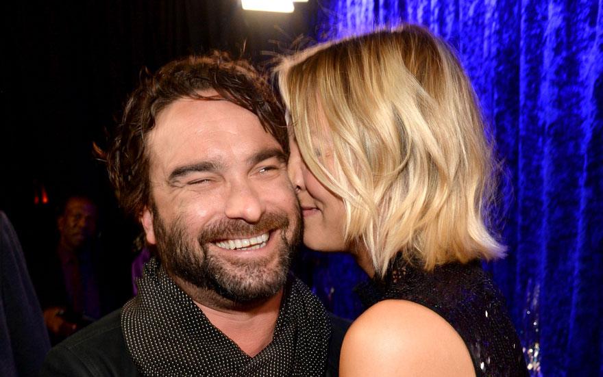 Kaley Cuoco and Johnny Galecki Are Back Together! Inside Their ‘Friends ...