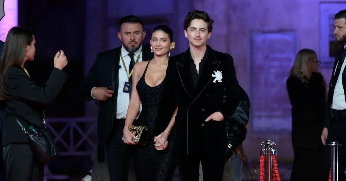 timothee chalamet dodges kylie jenner tries second kiss watch