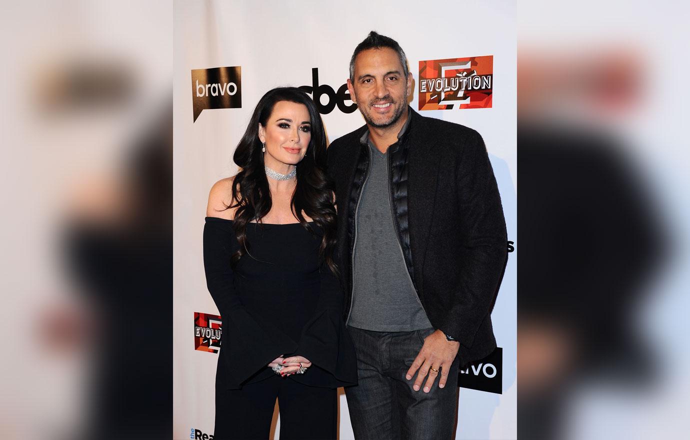 kyle richards husband sued