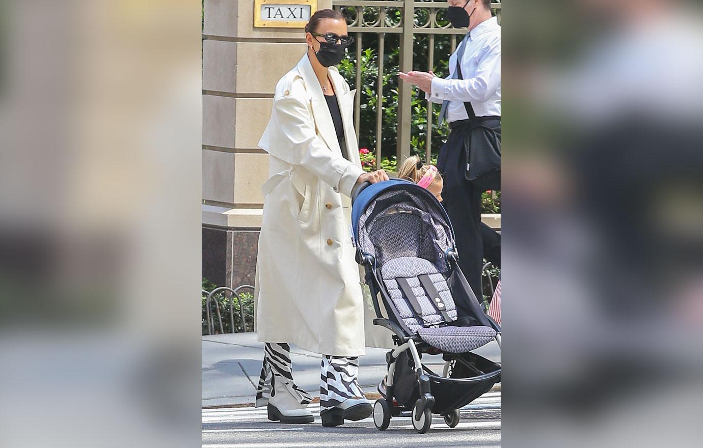 irina shayk and daughter lea cooper seen taking a stroll together in new york city ok