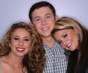 2011__05__American_Idol_May191 300×300.jpg