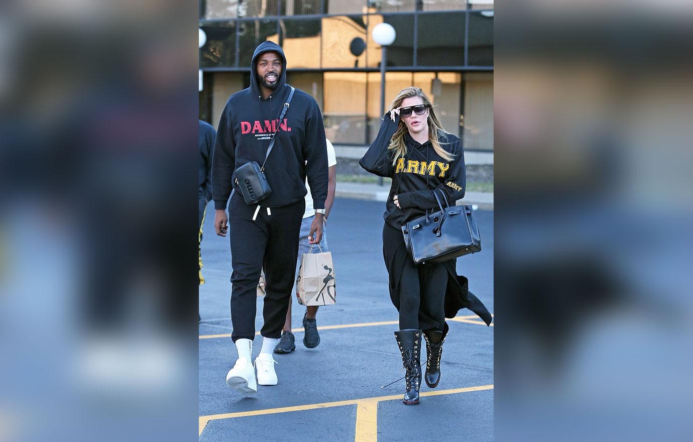 Khloe kardashian pregnancy announcement