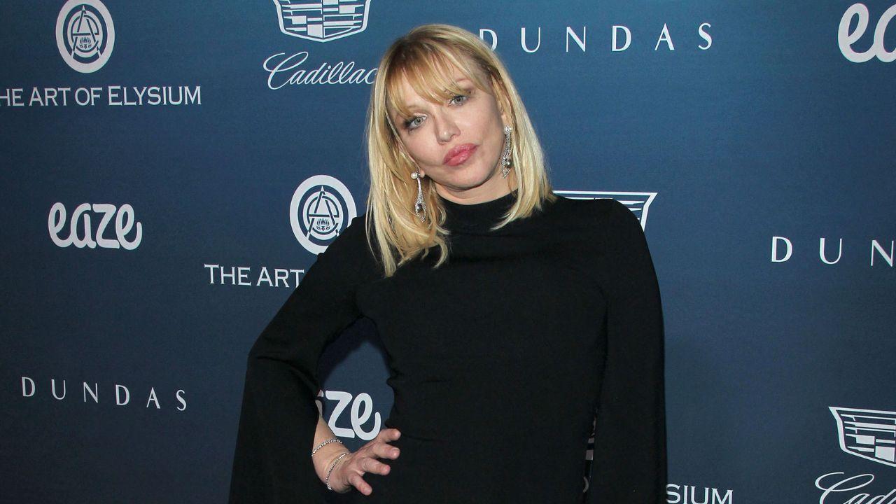 Image of Courtney Love admitted she 'didn't believe' the doctors. 