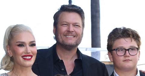 Photo of Gwen Stefani, Blake Shelton and Zuma Rossdale.