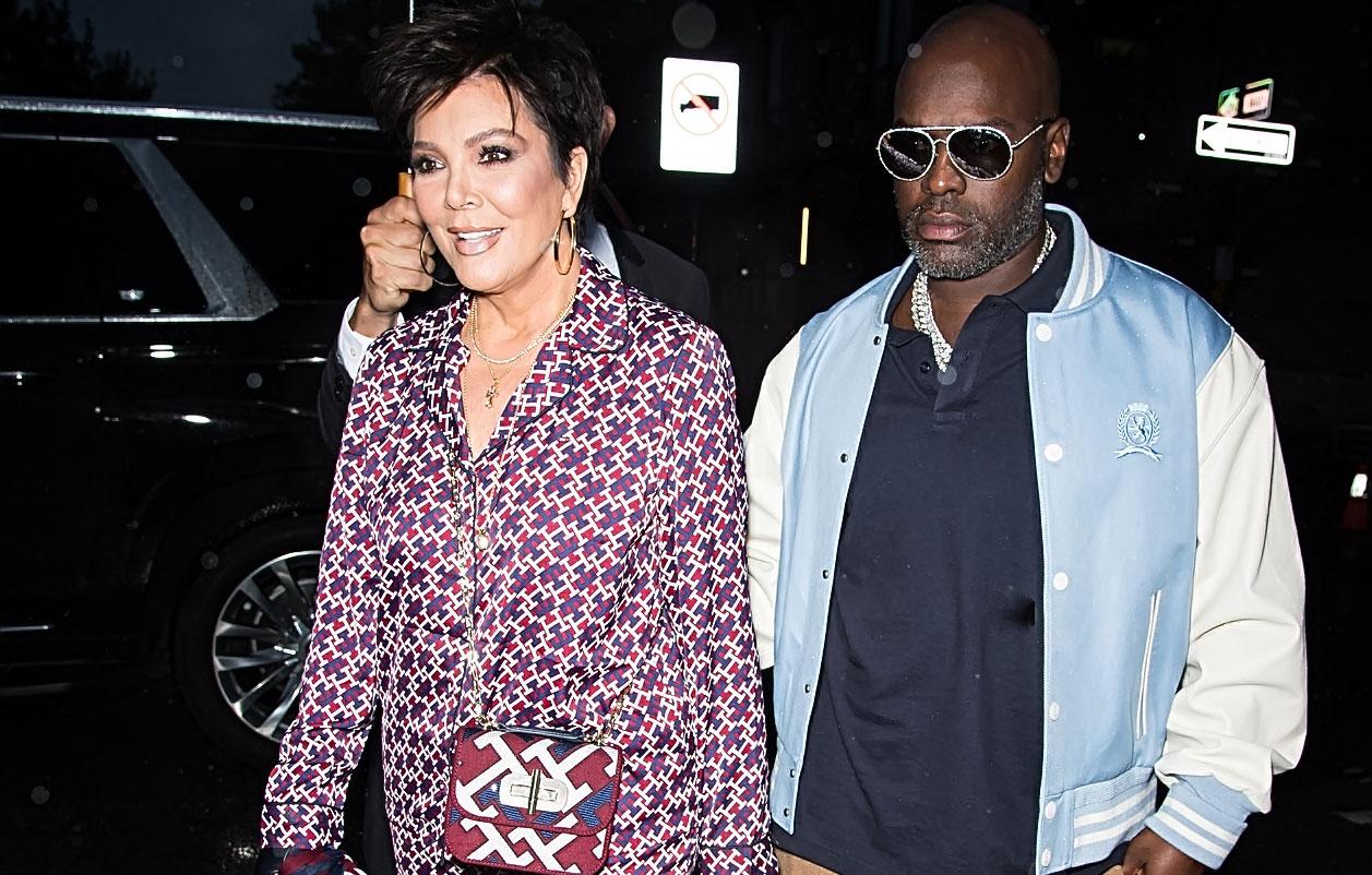 kris jenner engaged kardashian matriarch sparks rumors showing off massive ring