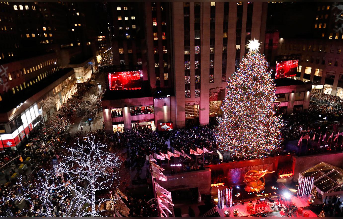 Rockefeller Christmas Tree Lighting 4