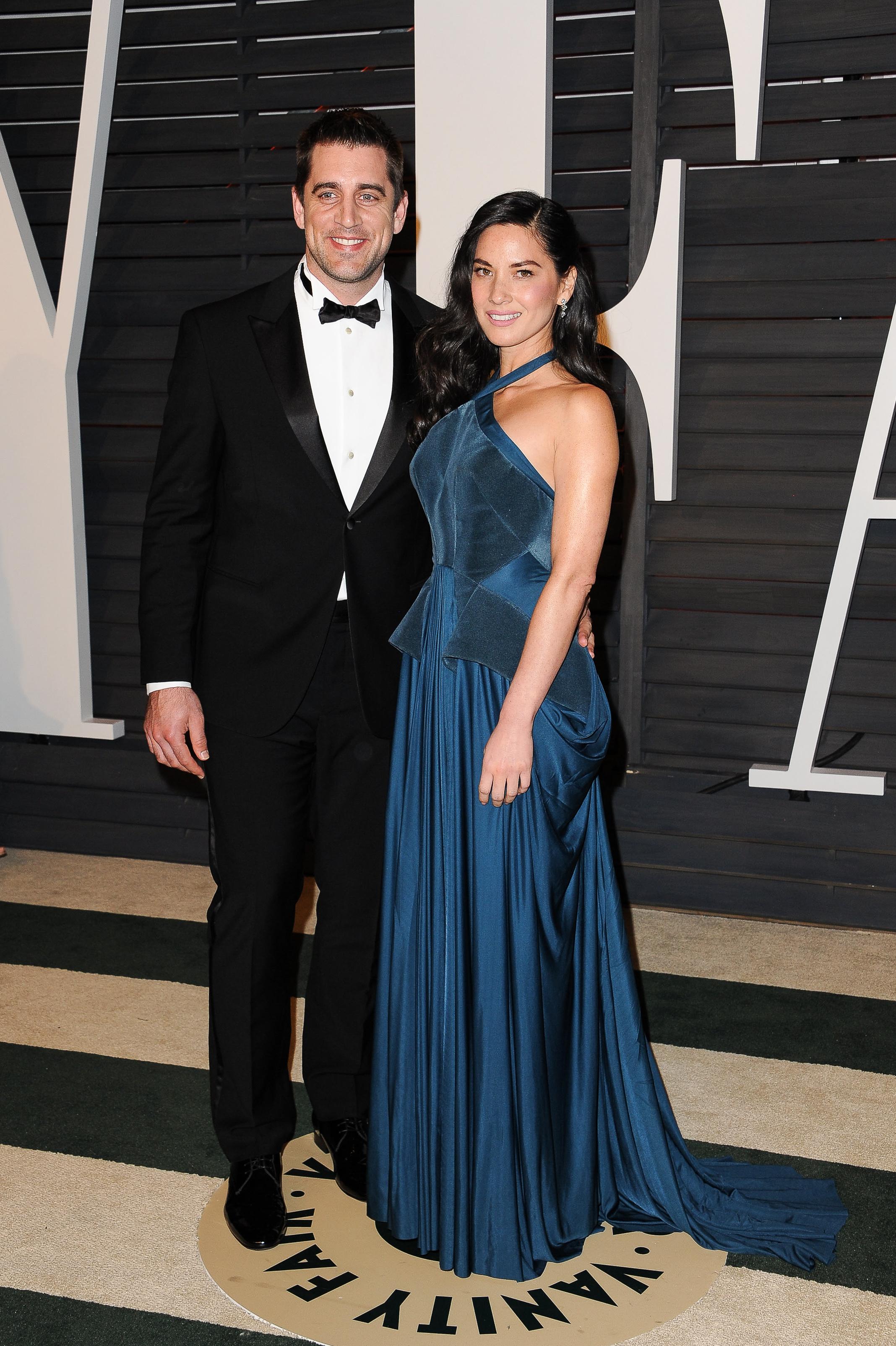 Olivia Munn and boyfriend Aaron Rodgers attend the 2015 Vanity Fair Oscar Party