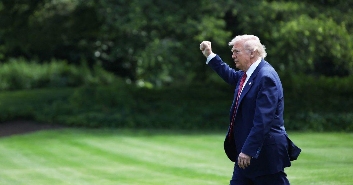 donald trump trophy wives commencement speech