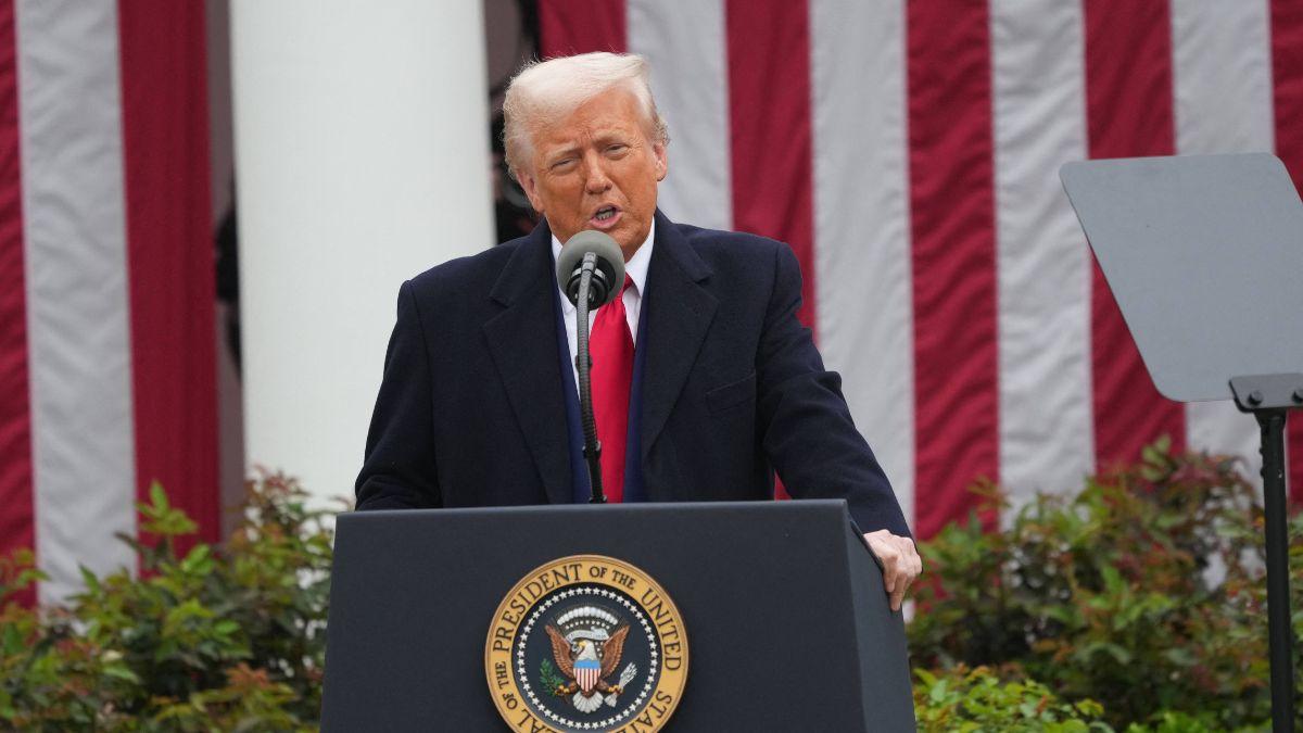 Image of Donald Trump said betting against Lionel Messi would be unwise before Spain defeated Argentina.