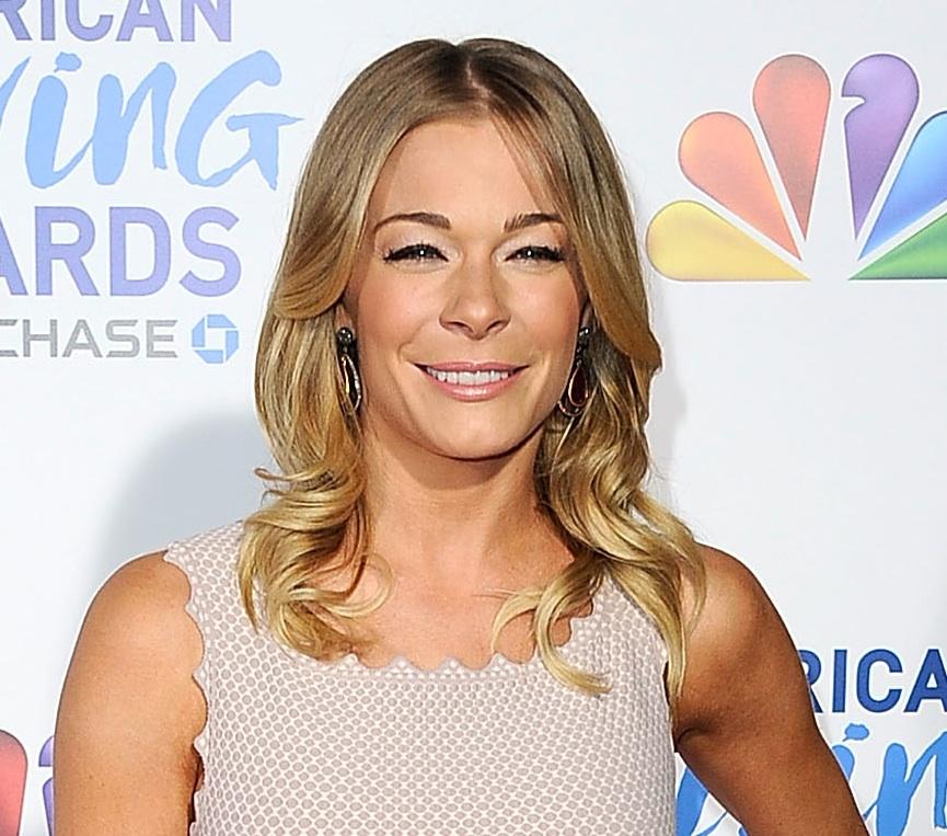 Leann_rimes_feb6_0.jpg