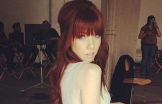 Carly rae jepsen teaser_319x206_0.jpg