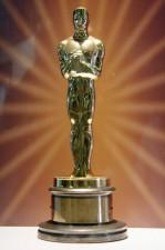 2010__03__okmagazine photos oscarsfacts oscarstatue 149&#215;225.jpg