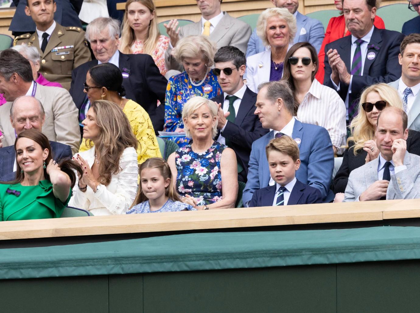 Princess Charlotte and Prince George have a ball at Wimbledon men's final