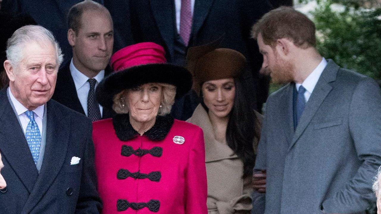 image of royal family 