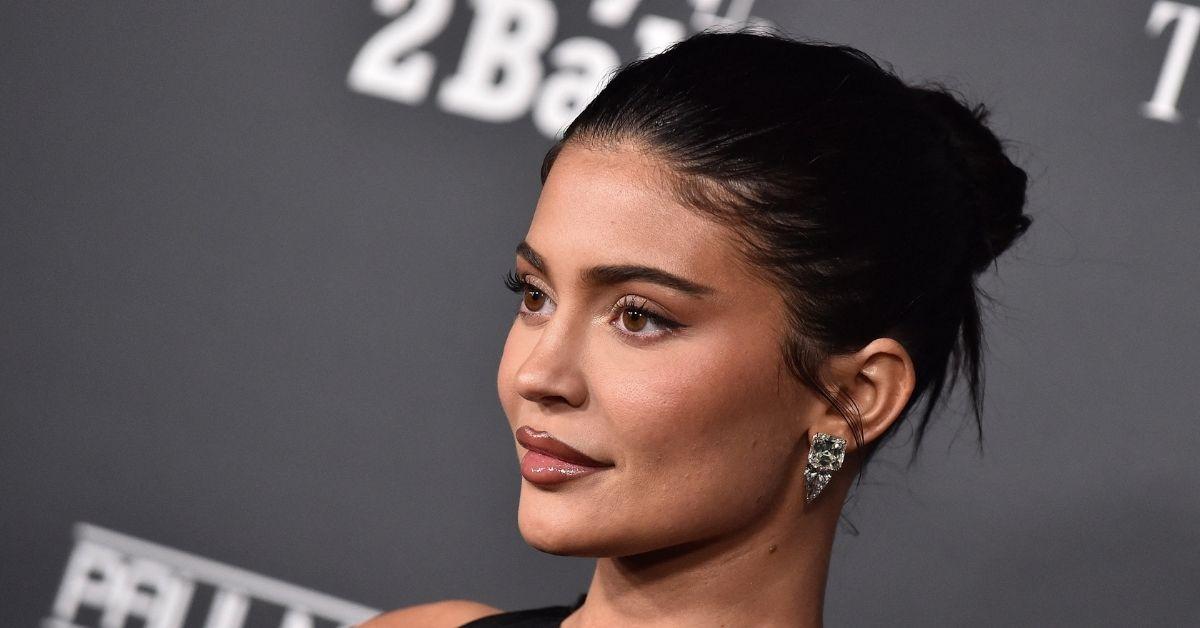 image of Kylie Jenner and Timothée Chalamet spent Thanksgiving together with her family, a source spilled.