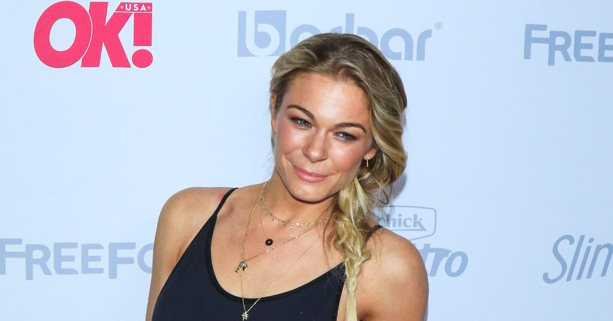 leann rimes motherhood