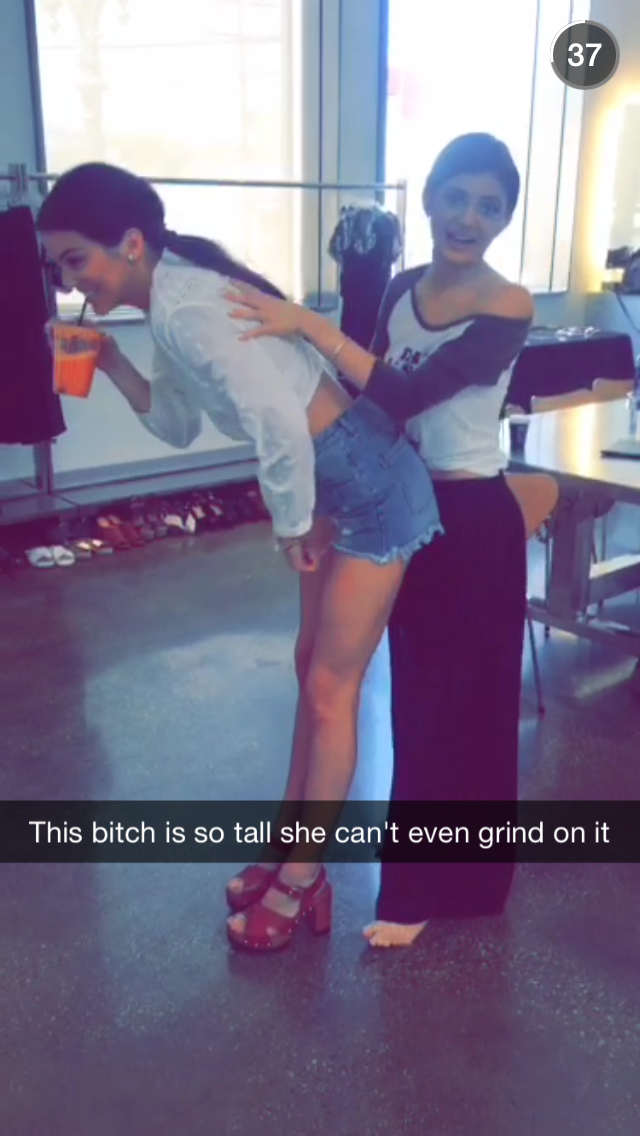 Kylie jenner snapchat photos scandalous 04