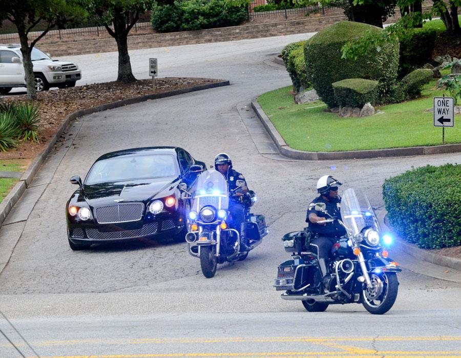 Bobbi kristina funeral 03